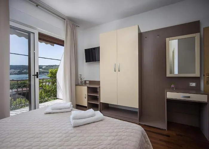 Marija Πανσιόν