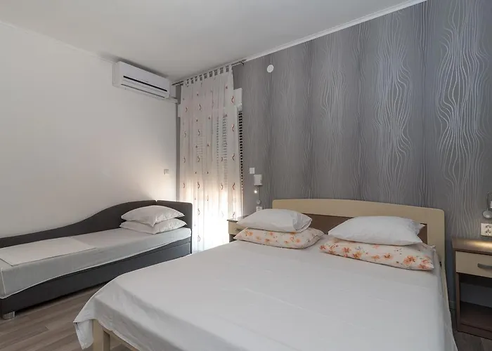 Πανσιόν Marija