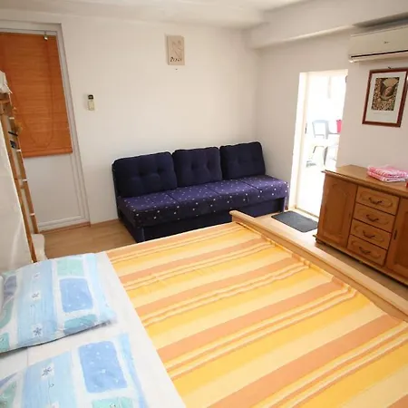 Guest house Marija 3*