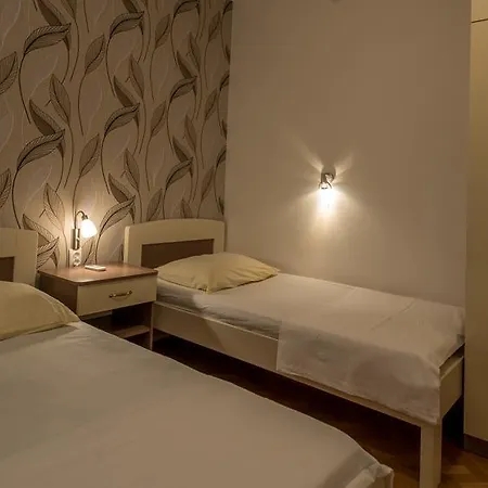Marija 3* Trogir