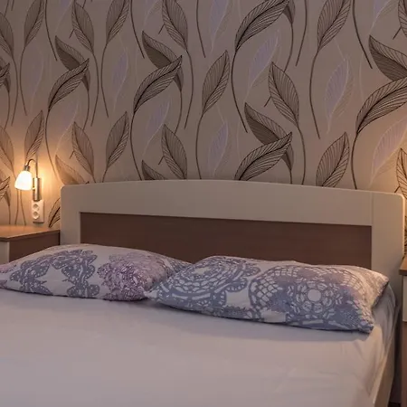 Guest house Marija 3*
