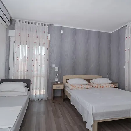 Guest house Marija Trogir